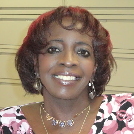 Lori Savage Photo 18