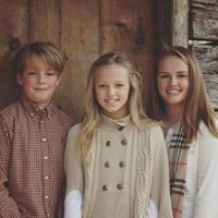 Beth Richardson Photo 41