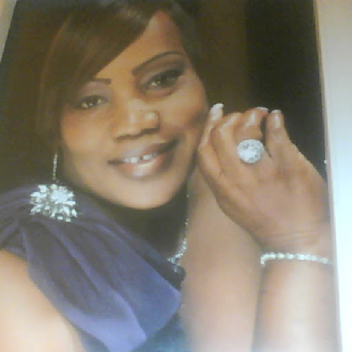 Rhonda Wallace Photo 14