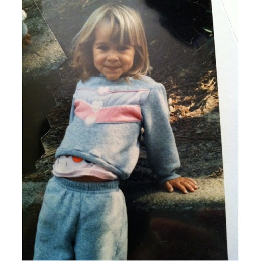 Stephanie Mellinger Photo 4