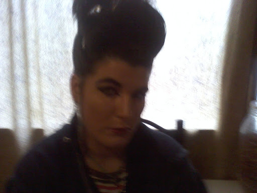 Roberta Simmons Photo 9