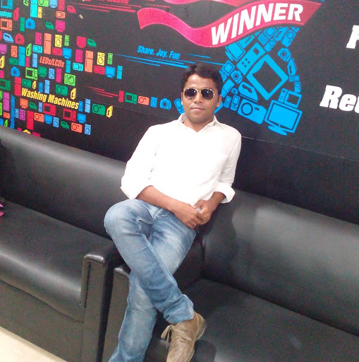 Sunil Gupta Photo 36