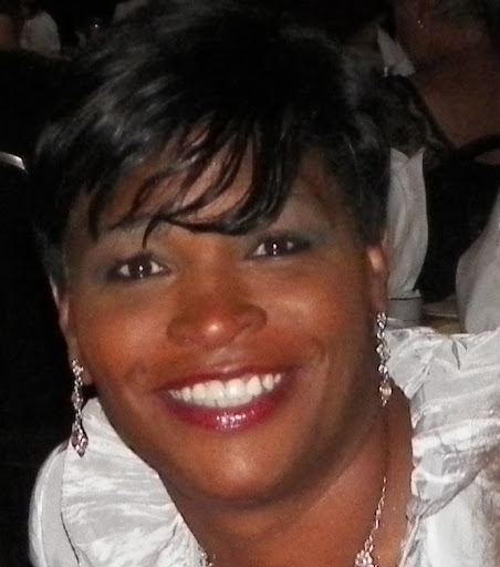 Charlotte Booker Photo 30