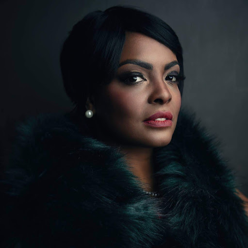 Lena Alexander Photo 6