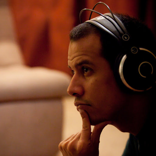 Miguel Arias Photo 17