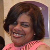 Juanita Reynolds Photo 14