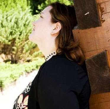 Michelle Bracken Photo 9