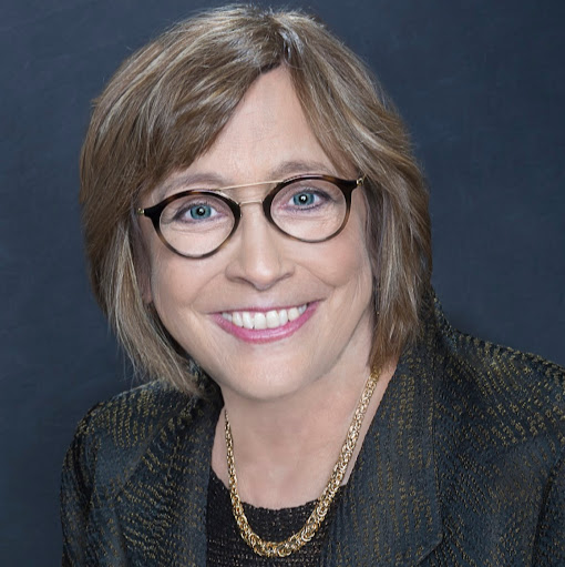 Paula Ellis Photo 27