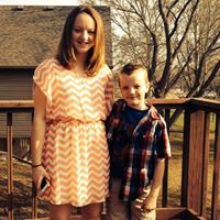 Michelle Thayer Photo 9