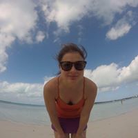 Julie Ippolito Photo 7