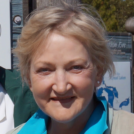 Kathleen King Photo 40