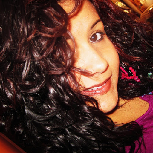 Aracelys Gonzalez Photo 2