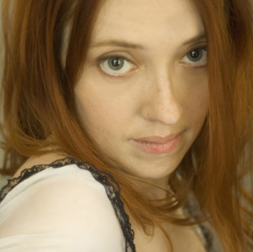 Elizabeth Cooper Photo 48