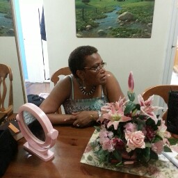 Joy Houston Photo 10