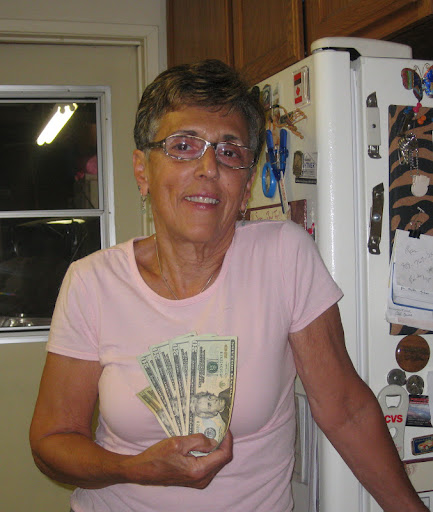 Lynda Campbell Photo 23