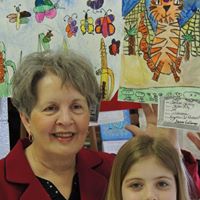 Lois Thacker Photo 8