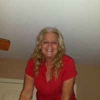 Denise Pitts Photo 26