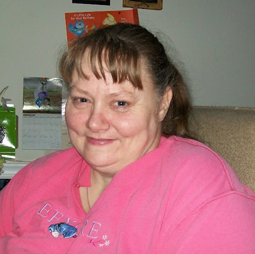 Louise Kidd Photo 34
