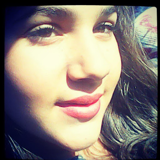 Julia Esposito Photo 13