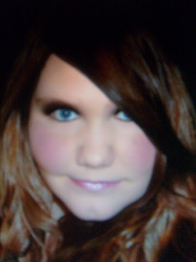 Amanda Maxwell Photo 8