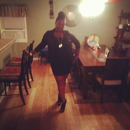 Darlene Lawrence Photo 34