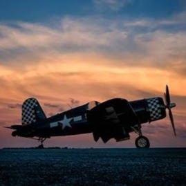 Dennis Thompson Photo 36