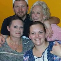 Denise Bowers Photo 30