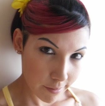 Monica Robb Photo 17