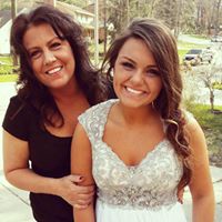 Allison Mckenna Photo 37