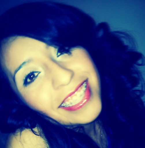 Angie Hernandez Photo 12