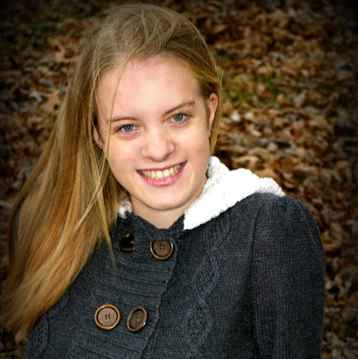 Jennifer Peterson Photo 40
