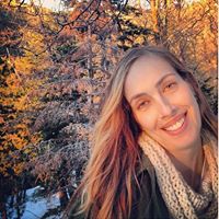 Stacie Larson Photo 23