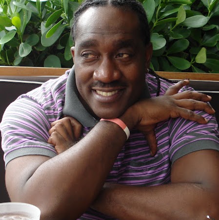 Dexter Charles Photo 30
