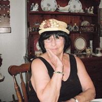 Arlene Wells Photo 34