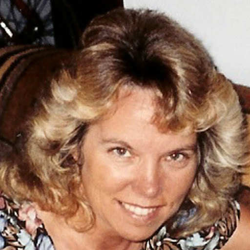 Paula Dunlap Photo 33