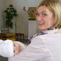 Edith Schneider Photo 26