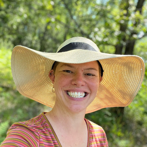 Stacey Schultz Photo 32