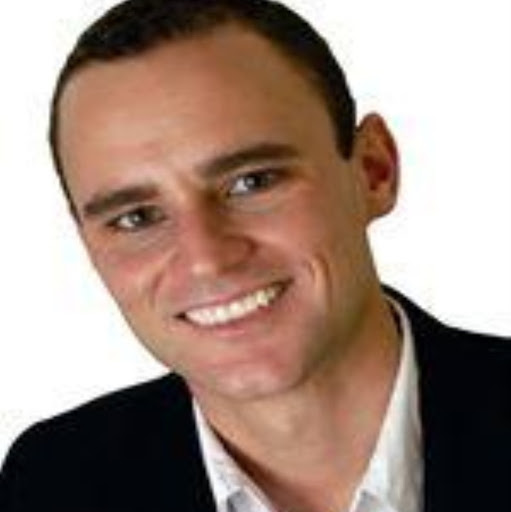 David Howe Photo 33