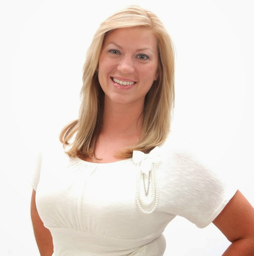 Sarah Mathis Photo 34