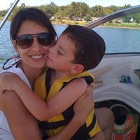 Danielle Flores Photo 32