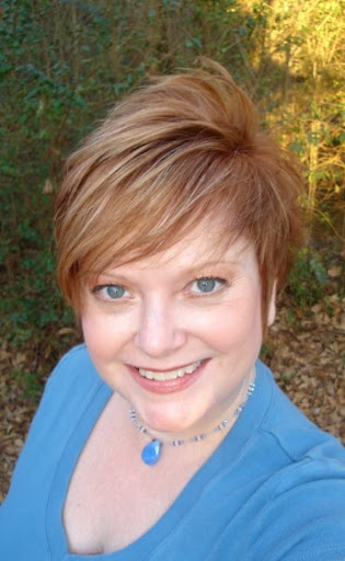 Kelli Smith Photo 15