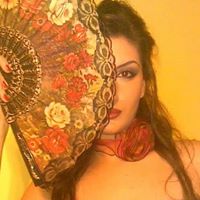 Angela Button Photo 16