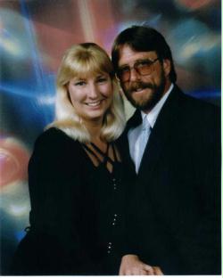 Laura Metzger Photo 37