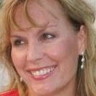 Lori Lowe Photo 35