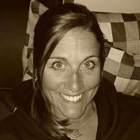 Jennifer Currier Photo 27