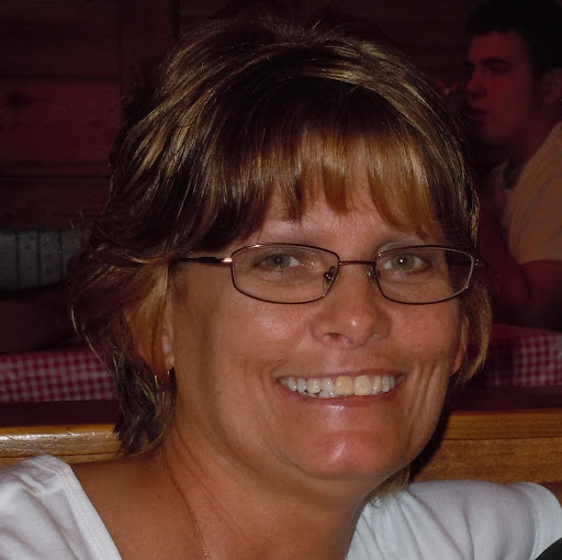 Tina Thacker Photo 4