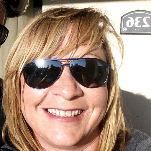 Gina Houston Photo 34