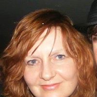 Louise Galloway Photo 33