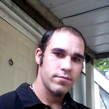 Johnathon Howell Photo 4