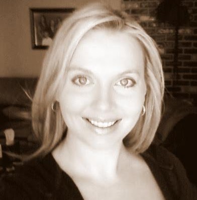 Jennifer Halsey Photo 28